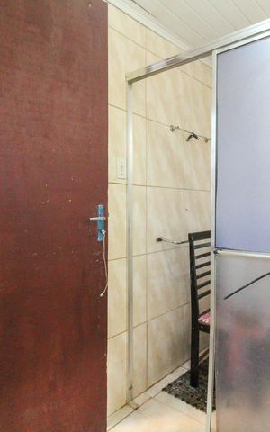 Casa à venda com 130m², 3 quartos e 2 vagas Casa à venda com 130m², 3 quartos e 2 vagasBanheiro 2