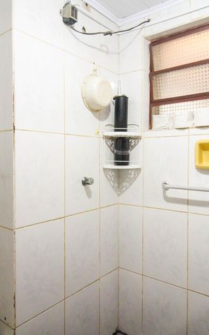 Casa à venda com 130m², 3 quartos e 2 vagas Casa à venda com 130m², 3 quartos e 2 vagasBanheiro 1