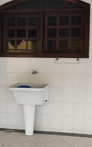 Casa para alugar com 160m², 3 quartos e 3 vagas Casa para alugar com 160m², 3 quartos e 3 vagasÁrea de serviço