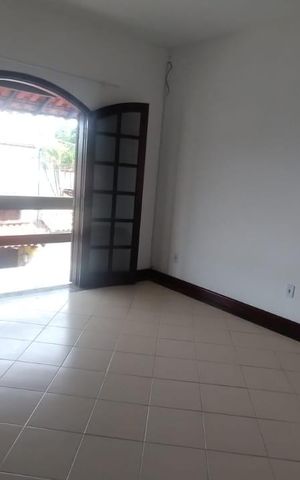 Casa para alugar com 160m², 3 quartos e 3 vagas Casa para alugar com 160m², 3 quartos e 3 vagasSuíte