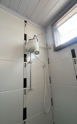 Casa para alugar com 180m², 3 quartos e 2 vagas Casa para alugar com 180m², 3 quartos e 2 vagasBanheiro da suíte