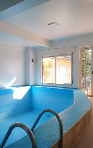 Casa para alugar com 208m², 4 quartos e 2 vagasPiscina termica