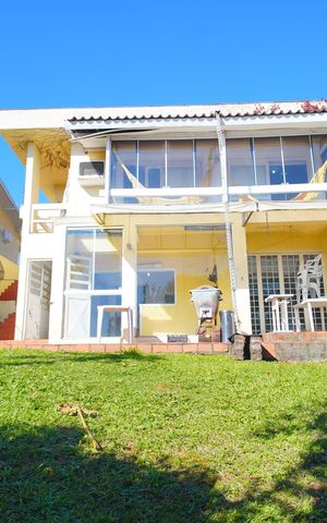 Casa para alugar com 208m², 4 quartos e 2 vagasQuintal