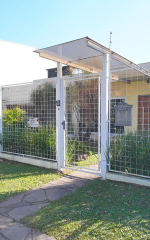 Casa para alugar com 208m², 4 quartos e 2 vagasFachada