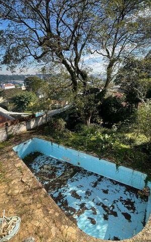 Casa para alugar com 600m², 4 quartos e 3 vagas Casa para alugar com 600m², 4 quartos e 3 vagasVista da varanda da sala