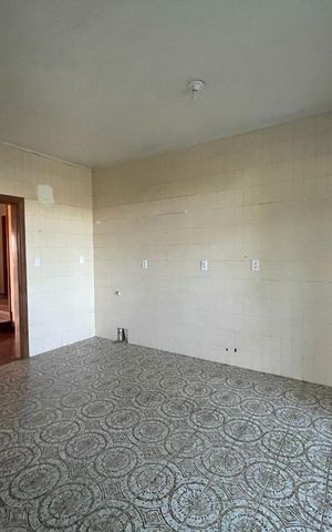 Casa para alugar com 600m², 4 quartos e 3 vagas Casa para alugar com 600m², 4 quartos e 3 vagasCozinha
