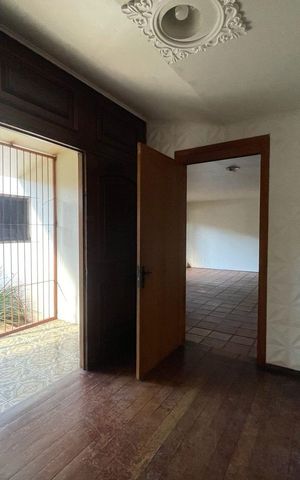 Casa para alugar com 600m², 4 quartos e 3 vagas Casa para alugar com 600m², 4 quartos e 3 vagasCorredor