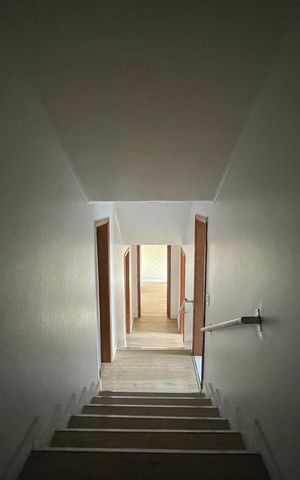 Casa para alugar com 600m², 4 quartos e 3 vagas Casa para alugar com 600m², 4 quartos e 3 vagasCorredor
