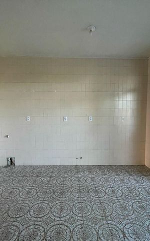 Casa para alugar com 600m², 4 quartos e 3 vagas Casa para alugar com 600m², 4 quartos e 3 vagasCozinha