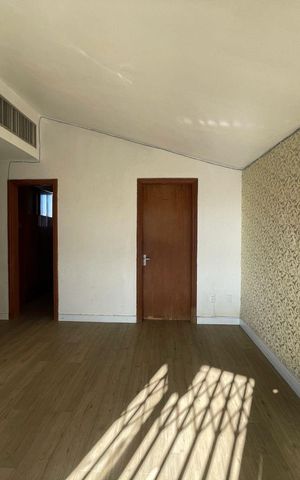Casa para alugar com 600m², 4 quartos e 3 vagas Casa para alugar com 600m², 4 quartos e 3 vagasSuíte