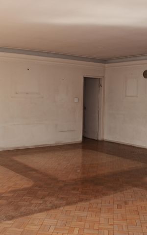 Apartamento à venda com 220m², 3 quartos e 1 vagaSala