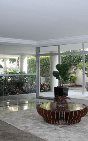 Apartamento à venda com 220m², 3 quartos e 1 vagaÁrea comum