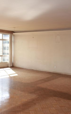 Apartamento à venda com 220m², 3 quartos e 1 vagaSala