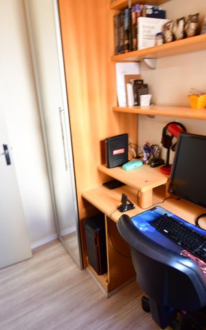 Apartamento à venda com 66m², 2 quartos e 2 vagasEscritório