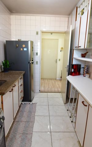 Apartamento à venda com 66m², 2 quartos e 2 vagasCozinha