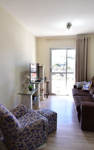 Apartamento à venda com 66m², 2 quartos e 2 vagasSala