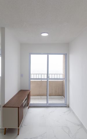 Apartamento à venda com 43m², 2 quartos e 1 vaga Apartamento à venda com 43m², 2 quartos e 1 vagaSala
