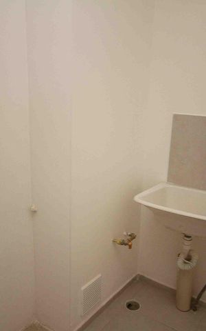 Apartamento à venda com 33m², 2 quartos e sem vaga Apartamento à venda com 33m², 2 quartos e sem vagaÁrea de Serviço