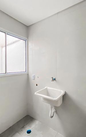 Apartamento à venda com 33m², 2 quartos e sem vaga Apartamento à venda com 33m², 2 quartos e sem vagaÁrea de Serviço