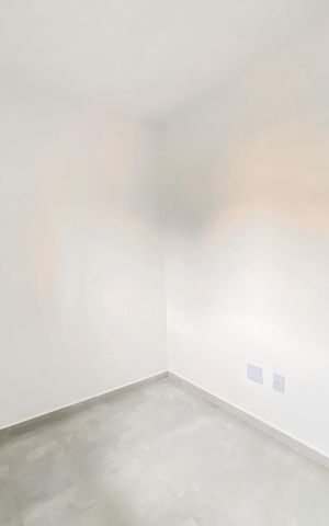 Apartamento à venda com 33m², 2 quartos e sem vaga Apartamento à venda com 33m², 2 quartos e sem vagaQuarto 1