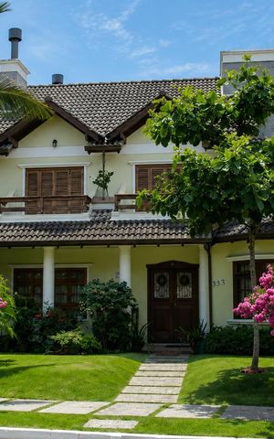 Casa para alugar com 320m², 4 quartos e 2 vagas