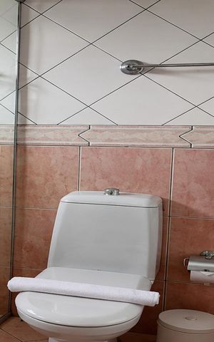 Casa para alugar com 320m², 4 quartos e 2 vagas Casa para alugar com 320m², 4 quartos e 2 vagasBanheiro 3