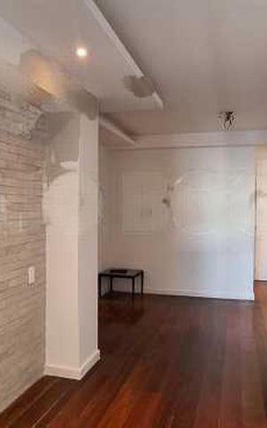Apartamento à venda com 82m², 2 quartos e 1 vaga