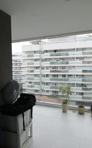 Apartamento à venda com 112m², 3 quartos e 2 vagasVaranda