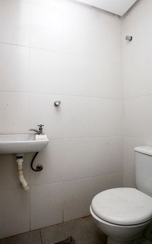 Apartamento à venda com 289m², 3 quartos e 2 vagasBanheiro 5 Serviço