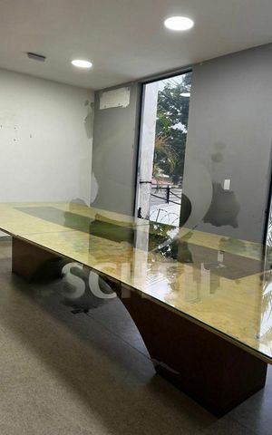 Casa à venda com 572m², 10 quartos e sem vaga