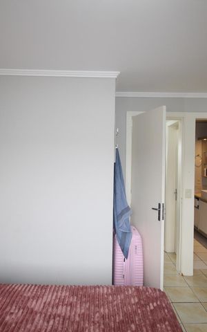 Casa de condomínio à venda com 102m², 2 quartos e 1 vagaQuarto 2