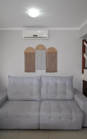 Casa de condomínio à venda com 102m², 2 quartos e 1 vagaSala