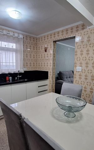 Casa à venda com 57m², 3 quartos e 1 vaga Casa à venda com 57m², 3 quartos e 1 vagaCozinha