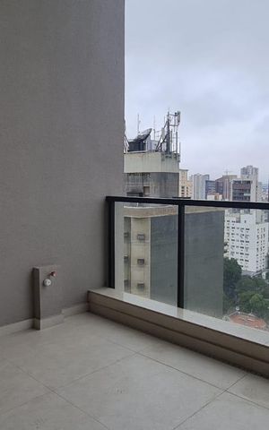 Apartamento à venda com 180m², 3 quartos e 3 vagas Apartamento à venda com 180m², 3 quartos e 3 vagasVaranda