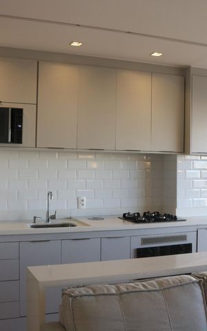 Apartamento à venda com 54m², 2 quartos e 1 vagaCozinha e Área de Serviço