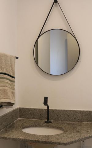 Apartamento à venda com 54m², 2 quartos e 1 vagaBanheiro 1