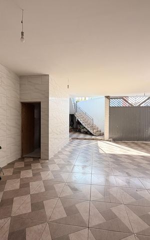 Casa para alugar com 330m², 3 quartos e 6 vagasGaragem