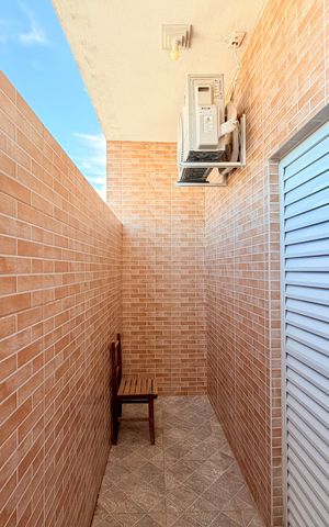 Casa para alugar com 330m², 3 quartos e 6 vagasQuintal dos quartos