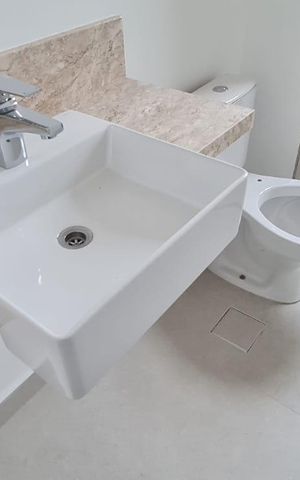 Apartamento à venda com 180m², 3 quartos e 3 vagas Apartamento à venda com 180m², 3 quartos e 3 vagasBanheiro