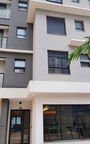 Apartamento à venda com 110m², 2 quartos e 2 vagas Apartamento à venda com 110m², 2 quartos e 2 vagasFachada
