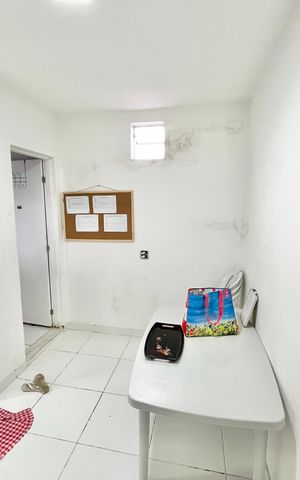 Casa à venda com 189m², 4 quartos e 4 vagas Casa à venda com 189m², 4 quartos e 4 vagasSala/Quarto Edícula
