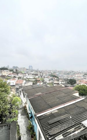 Casa à venda com 189m², 4 quartos e 4 vagas Casa à venda com 189m², 4 quartos e 4 vagasVaranda 2