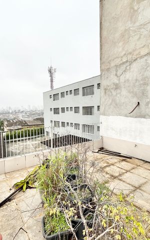 Casa à venda com 189m², 4 quartos e 4 vagas Casa à venda com 189m², 4 quartos e 4 vagasVaranda 2