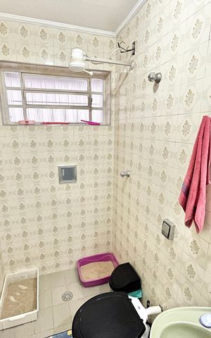 Casa à venda com 189m², 4 quartos e 4 vagas Casa à venda com 189m², 4 quartos e 4 vagasBanheiro 2