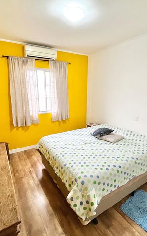Casa à venda com 189m², 4 quartos e 4 vagas Casa à venda com 189m², 4 quartos e 4 vagasQuarto 1