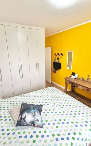 Casa à venda com 189m², 4 quartos e 4 vagas Casa à venda com 189m², 4 quartos e 4 vagasQuarto 1