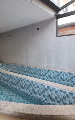 Casa de condomínio para alugar com 250m², 3 quartos e 4 vagasPiscina
