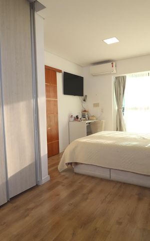 Casa de condomínio para alugar com 250m², 3 quartos e 4 vagasQuarto 1 suíte