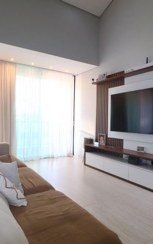 Casa de condomínio para alugar com 250m², 3 quartos e 4 vagasSala