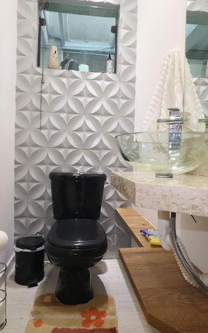 Casa de condomínio para alugar com 250m², 3 quartos e 4 vagasLavabo